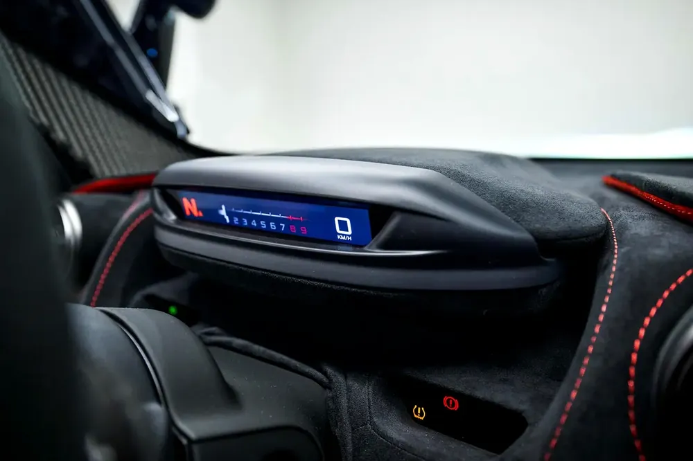 McLaren 765LT Spider - GCC Spec - Lease to Own Available - Image 7
