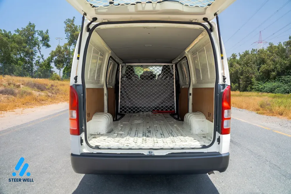 2021 Toyota Hiace GL Cargo Van | 2.7L Petrol | Manual Transmission | GCC Specs - Image 9