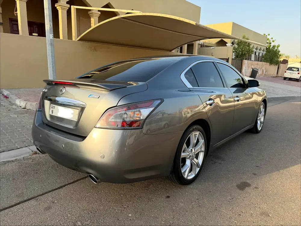 Nissan Maxima SE 2015 GCC Specs - Image 5