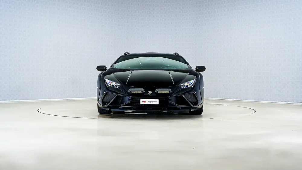 Huracan Sterrato | AED 17,585 PM | Warranty November 2028 | GCC - Image 8