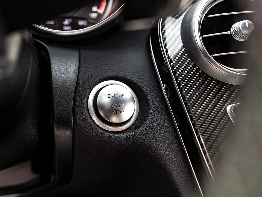 0% DOWN PAYMENT! | SAVVY-BUY | C63 AMG | WARRANTY | CLEAN TITLE - Image 17
