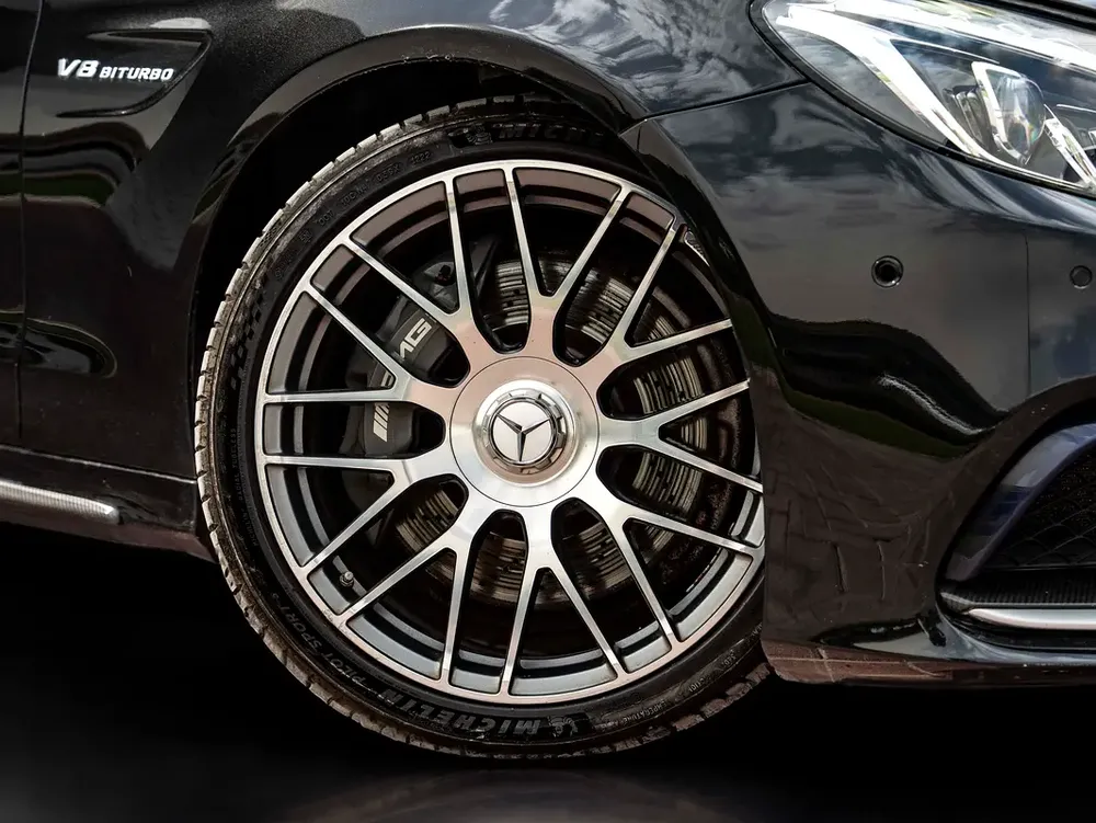 0% DOWN PAYMENT! | SAVVY-BUY | C63 AMG | WARRANTY | CLEAN TITLE - Image 5