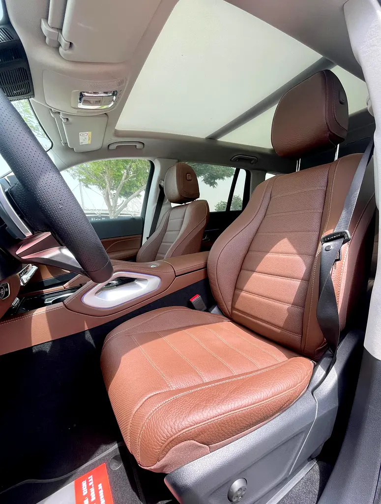 Mercedes-Benz GLS 450 4MATIC 2025 - European Specs - Image 14