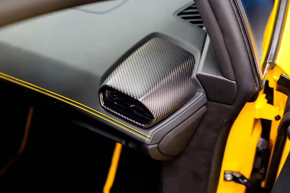 Lamborghini Huracan Tecnica - GCC Spec - Warranty and Lease to Own Available - Image 14