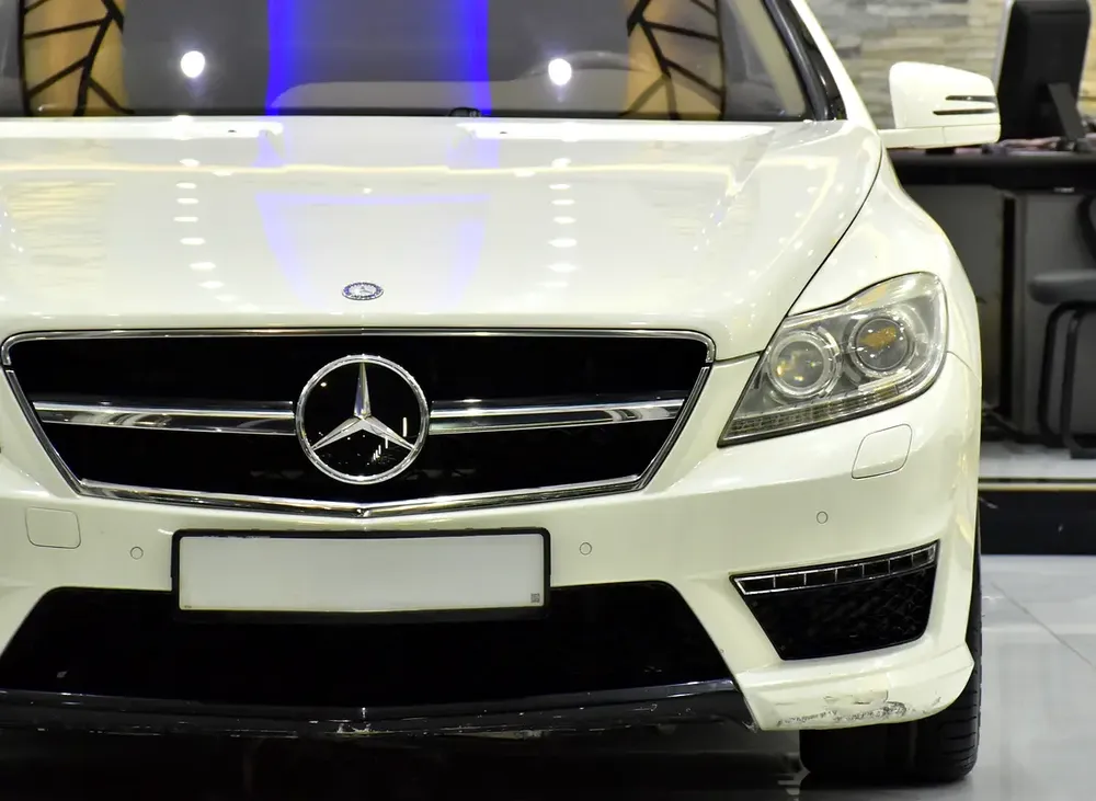 EXCELLENT DEAL for our Mercedes Benz CL63 AMG ( 2011 Model ) in White Color GCC Specs - Image 4