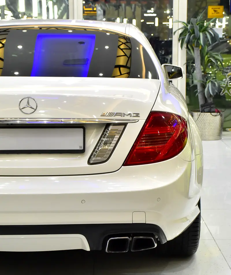 EXCELLENT DEAL for our Mercedes Benz CL63 AMG ( 2011 Model ) in White Color GCC Specs - Image 9