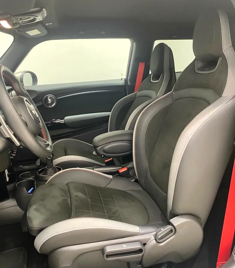 2022 , 1400km only   Carbon air intake  very light wheels forged suspension KW  fully upgraded adjus - Image 12
