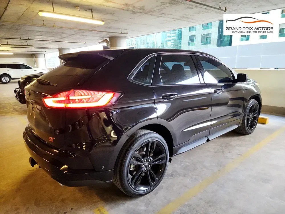 Ford Edge ST V6 2.7 EcoBoost 2022 Model GCC Specs With Full Service History And Warranty - Image 6