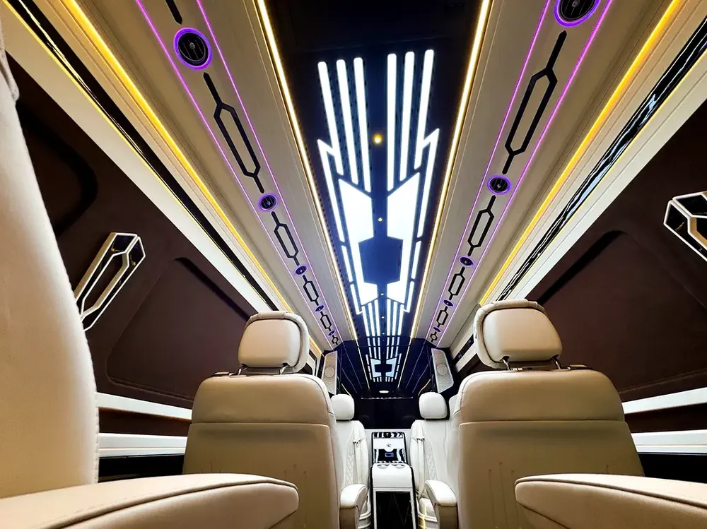 Brand New 2026 Mercedes-Benz Sprinter 519 CDI | GCC Specs - Image 5