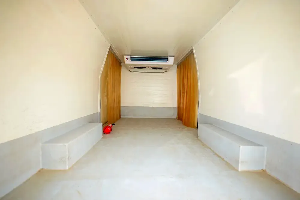High Roof | Manual | Chiller Van | GCC Specs | Ref#T03380 - Image 7