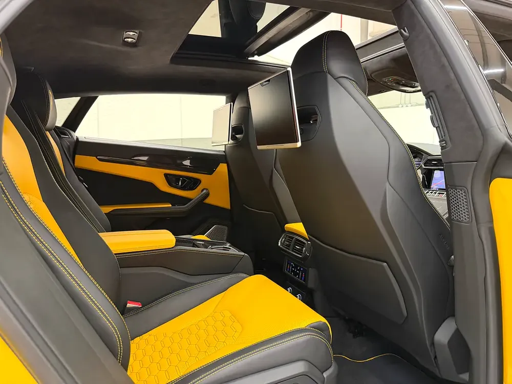 LAMBORGHINI URUS PEARL CAPSULE 2020 - FULL CARBON - Image 11