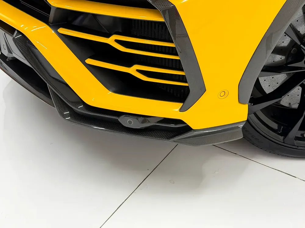 LAMBORGHINI URUS PEARL CAPSULE 2020 - FULL CARBON - Image 5