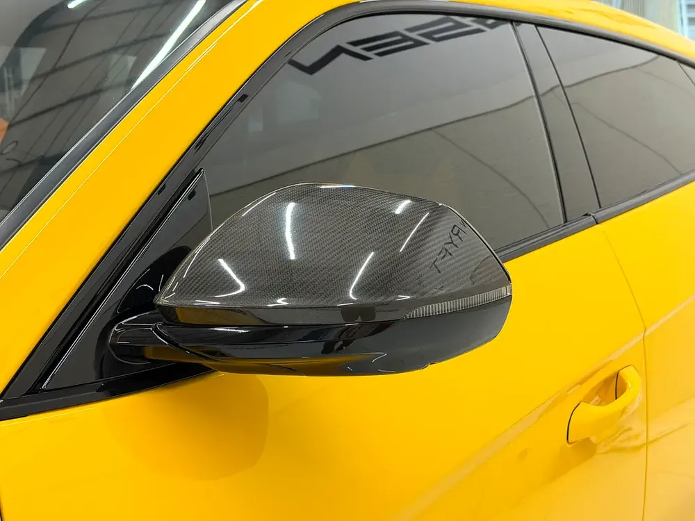 LAMBORGHINI URUS PEARL CAPSULE 2020 - FULL CARBON - Image 6