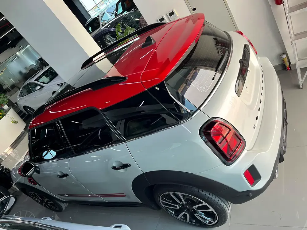 MINI Countryman John Cooper Works - Image 18