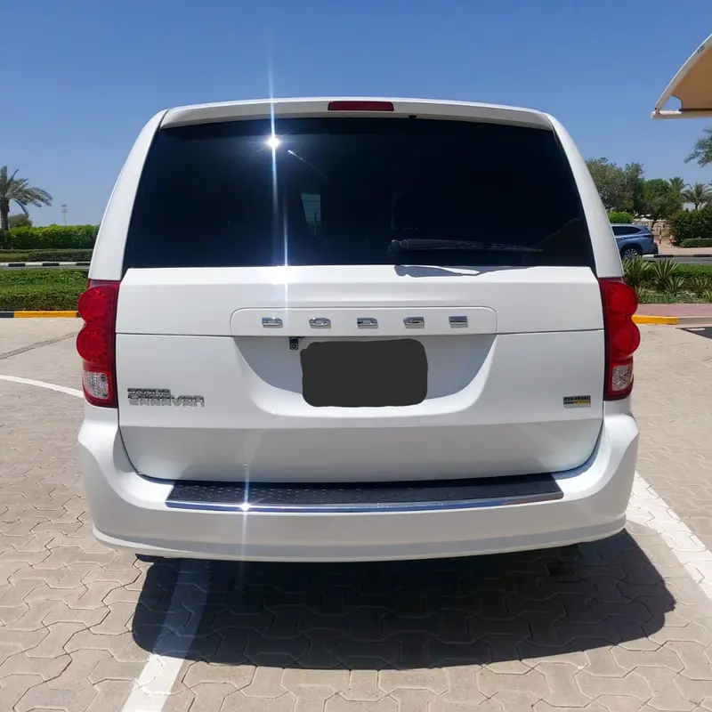 DODGE CARAVAN 7 SEATER 2017, LIKE NEW, ORIGINAL PAINT - Image 16