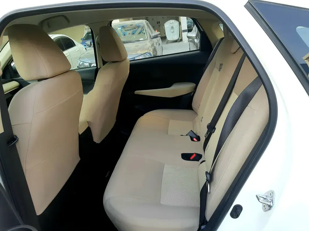 ALMOST NEW TOYOTA YARIS 1.5L SE 2023 GCC SPEC NO ACCIDENT 100% ORIGINAL PAINT CAR PLAY NAV LED LIGHT - Image 17