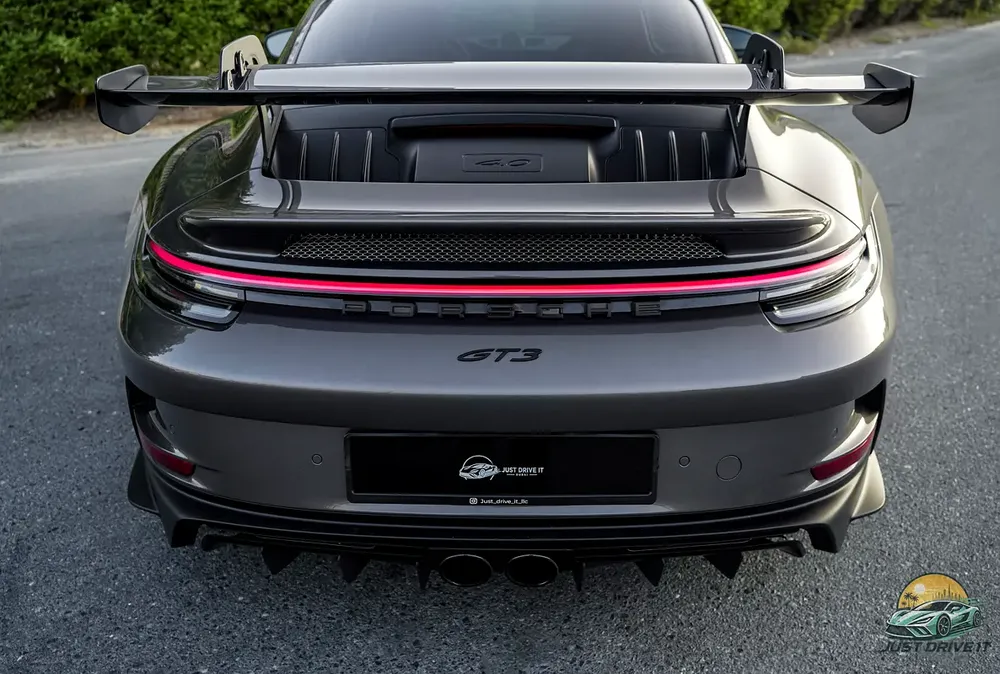 2022 Porsche 911 GT3 992 - GCC Specs - Al Naboodah warranty 09/2027 - Image 18