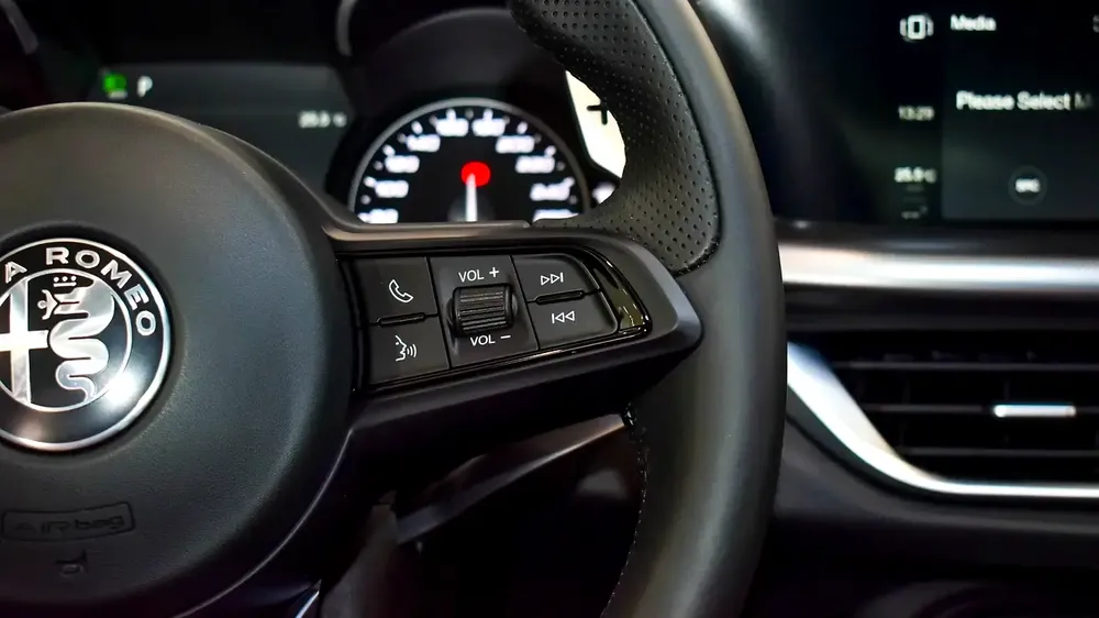 0% DP |AED 1,915/Month | Alfa Romeo | Stelvio Veloce | 2022 | Gargash Warranty and Service - Image 12