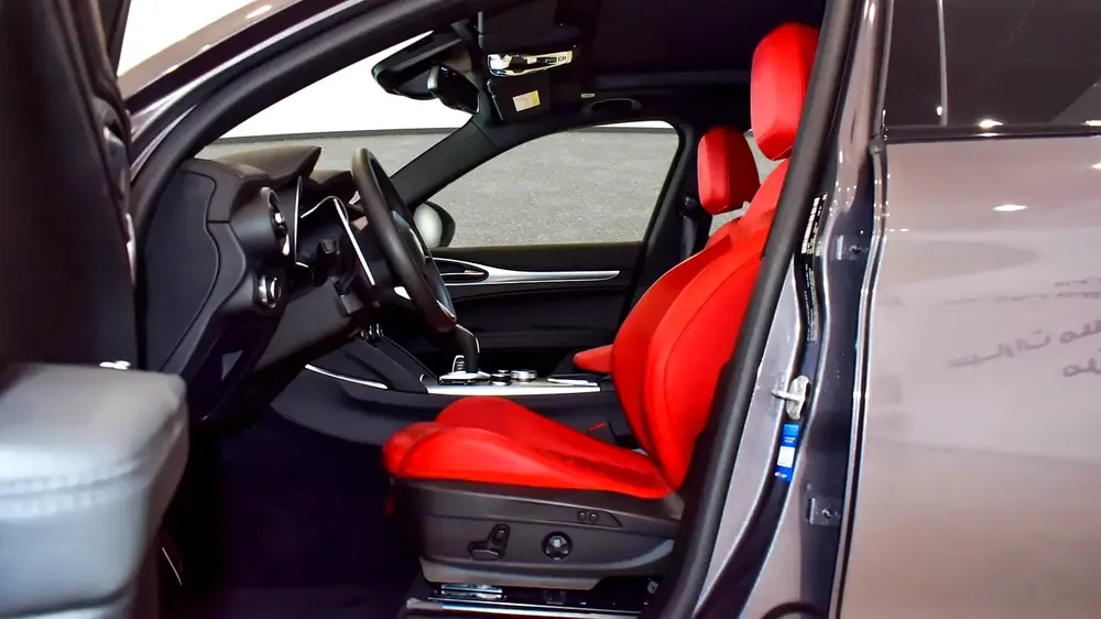 0% DP |AED 1,915/Month | Alfa Romeo | Stelvio Veloce | 2022 | Gargash Warranty and Service - Image 8