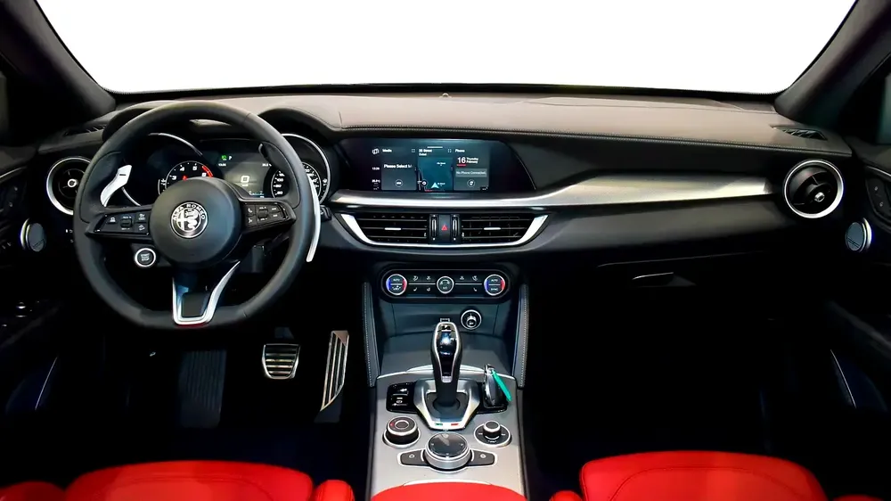 0% DP |AED 1,915/Month | Alfa Romeo | Stelvio Veloce | 2022 | Gargash Warranty and Service - Image 9