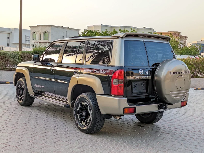 2021 NISSAN PATROL SUPER SAFARI GCC ORIGINAL PAINT IN EXCELLENT CONDITION - Image 12