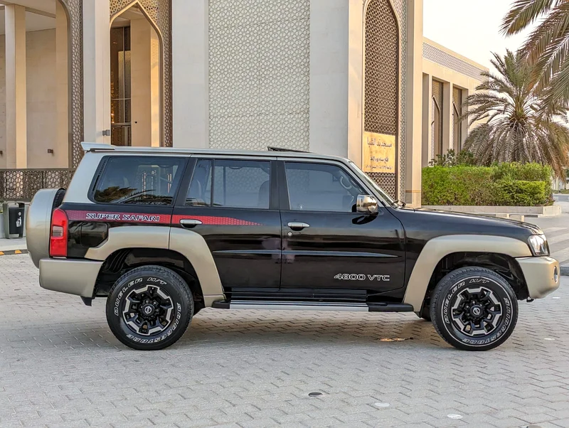 2021 NISSAN PATROL SUPER SAFARI GCC ORIGINAL PAINT IN EXCELLENT CONDITION - Image 15
