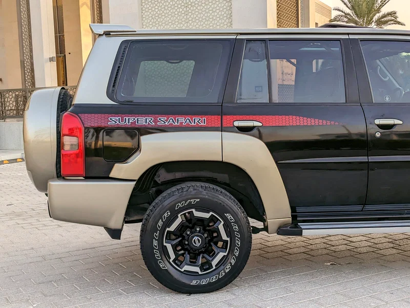 2021 NISSAN PATROL SUPER SAFARI GCC ORIGINAL PAINT IN EXCELLENT CONDITION - Image 18