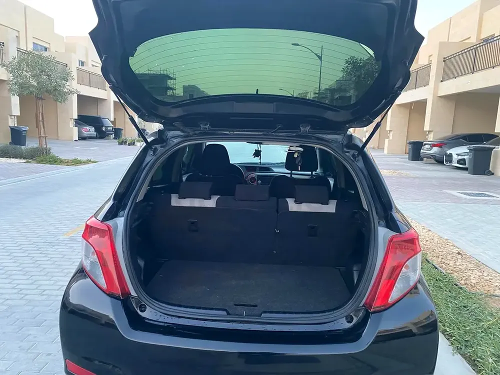 Toyota Yaris 2014 | GCC Specs accident free very low mileage family car - Image 9