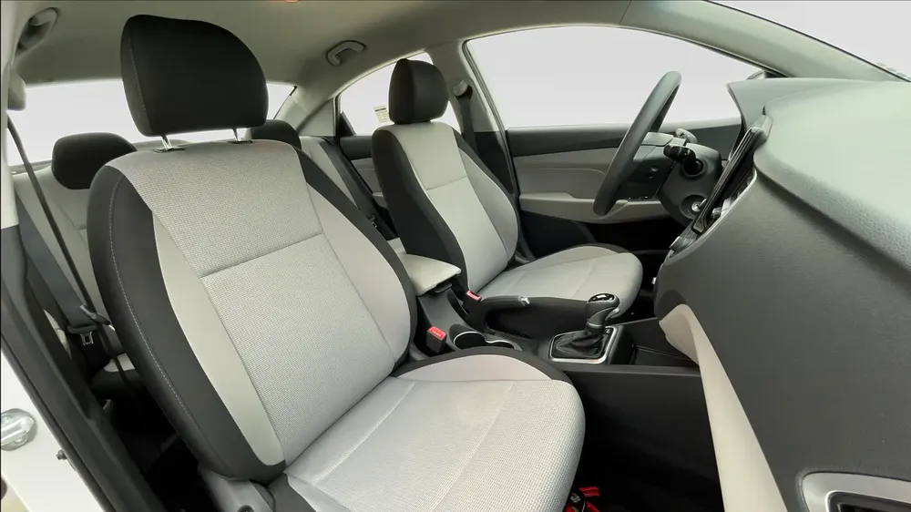 AED 572/m | 0 DP | Free 3 Months Warranty | Service History | 30 Day Return | HYUNDAI ACCENT 2023 - Image 6