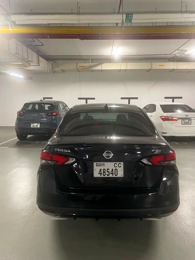 NISSAN VERSA - Image 4