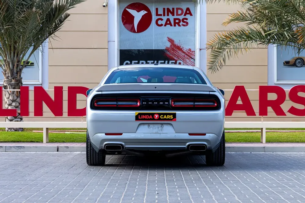 Dodge Challenger 2021 GCC specs - Image 5