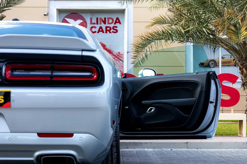 Dodge Challenger 2021 GCC specs - Image 6