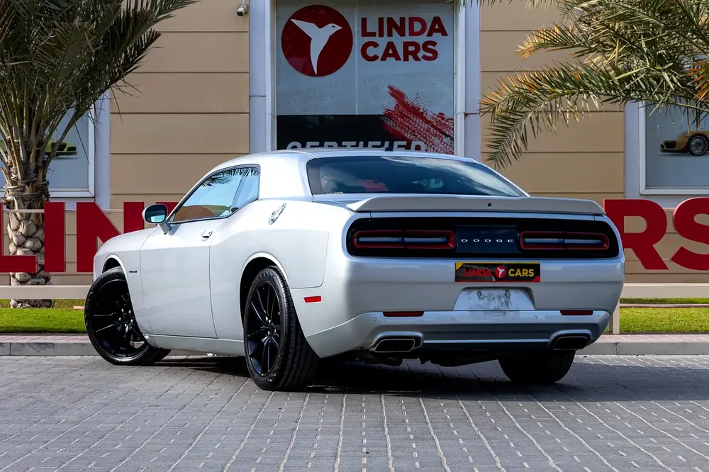 Dodge Challenger 2021 GCC specs - Image 8