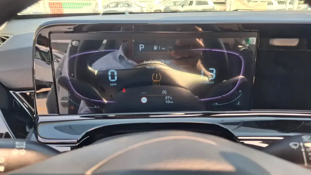 2025 kia seltos - Image 6