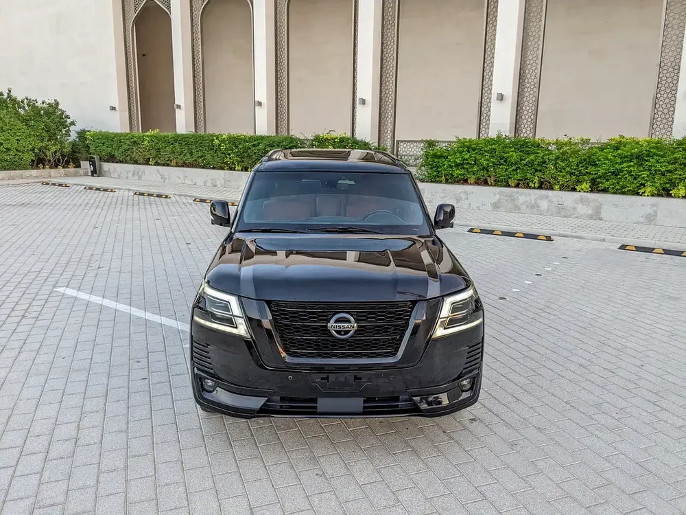 NISSAN PATROL 2010 FACELIFTED 2023 V8 G.C.C FULL OPTION IN EXCELLENT CONDITION - Image 16