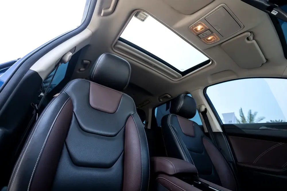 Fengon 580 (7 SEATER) 2023 GCC | Agency Warranty | Flexible D.P. - Image 16