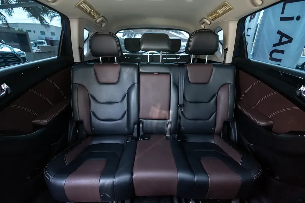 Fengon 580 (7 SEATER) 2023 GCC | Agency Warranty | Flexible D.P. - Image 17