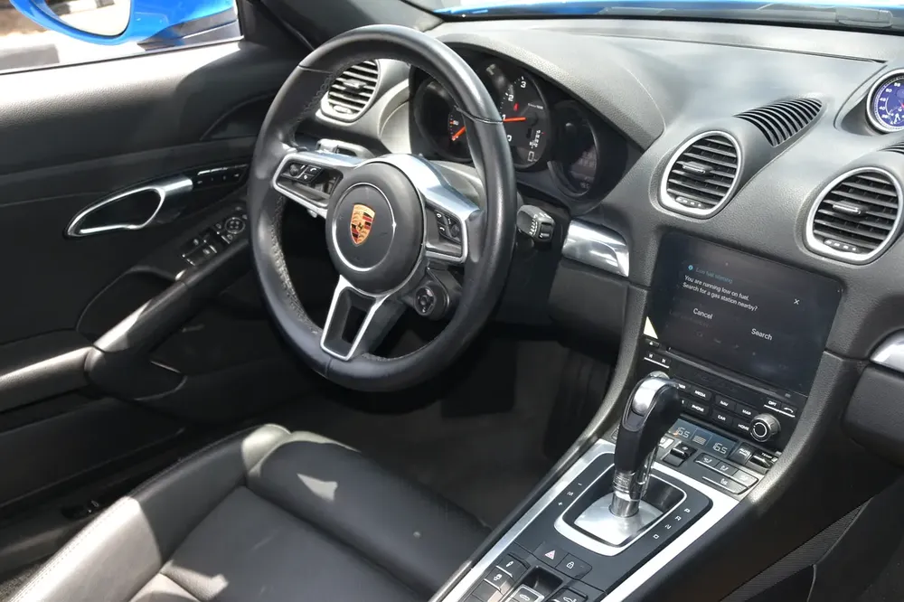 2022 ll Porches Boxster ll 718 ll V6 ll Full option - Image 10