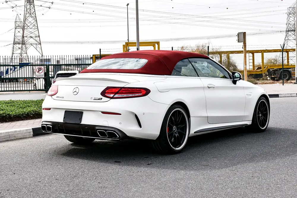 2019 - BENZ C63 S CABRIOLET  - SUPER CLEAN - LIKE NEW - ONLY 68,000 KM - Image 6