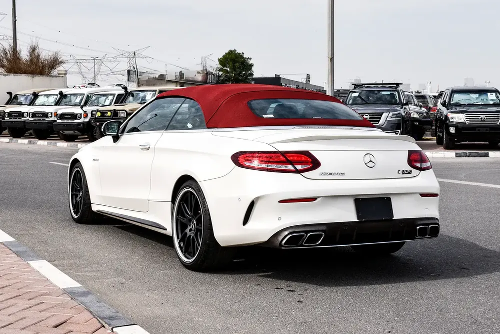 2019 - BENZ C63 S CABRIOLET  - SUPER CLEAN - LIKE NEW - ONLY 68,000 KM - Image 7