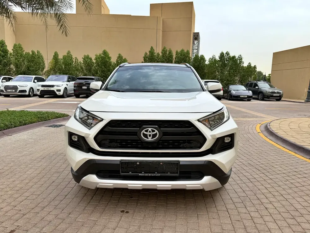 GCC RAV 4 ADVENTURE / UNDER WARRANTY - Image 7