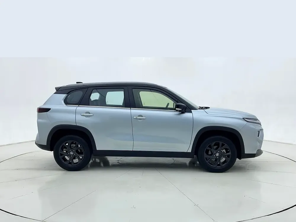 AED 1,094/m | 0 DP | Manufacturer Warranty | Service History | TOYOTA URBAN CRUISER 2024 - Image 5
