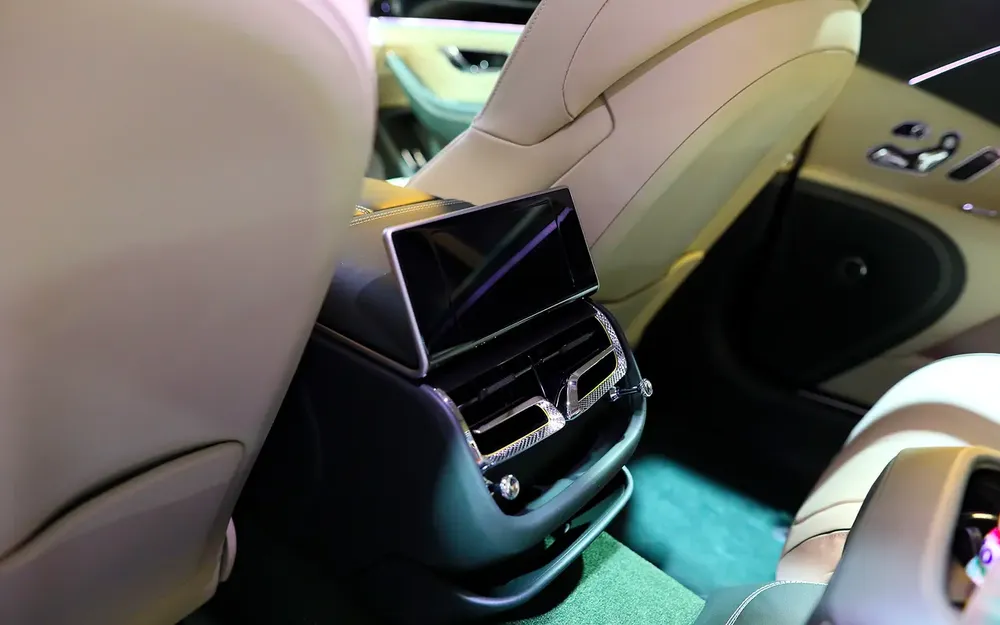 Bentley Flying Spur Speed 2022 European Specs - Image 16