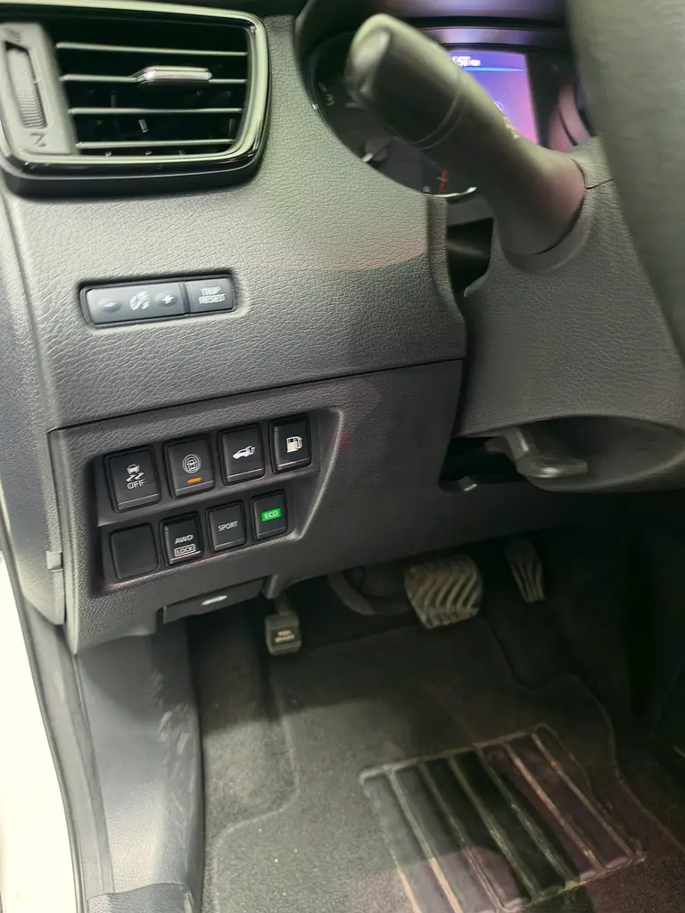 2020 Nissan Rogue SV | American Specs | Well Maintained - Image 5