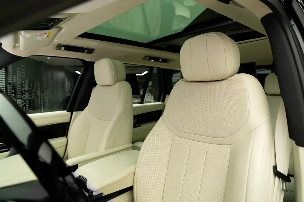 RANGE ROVER | VOGUE HSE P530 | GCC SPECS | MAIN DEALER WARRANTY - Image 11