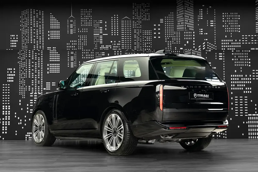 RANGE ROVER | VOGUE HSE P530 | GCC SPECS | MAIN DEALER WARRANTY - Image 4