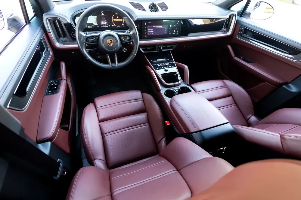 Agency Warranty | Service Contract | Porsche Cayenne 2024 GCC - Image 11