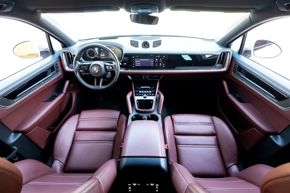 Agency Warranty | Service Contract | Porsche Cayenne 2024 GCC - Image 12