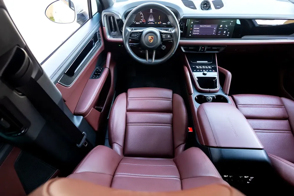 Agency Warranty | Service Contract | Porsche Cayenne 2024 GCC - Image 13