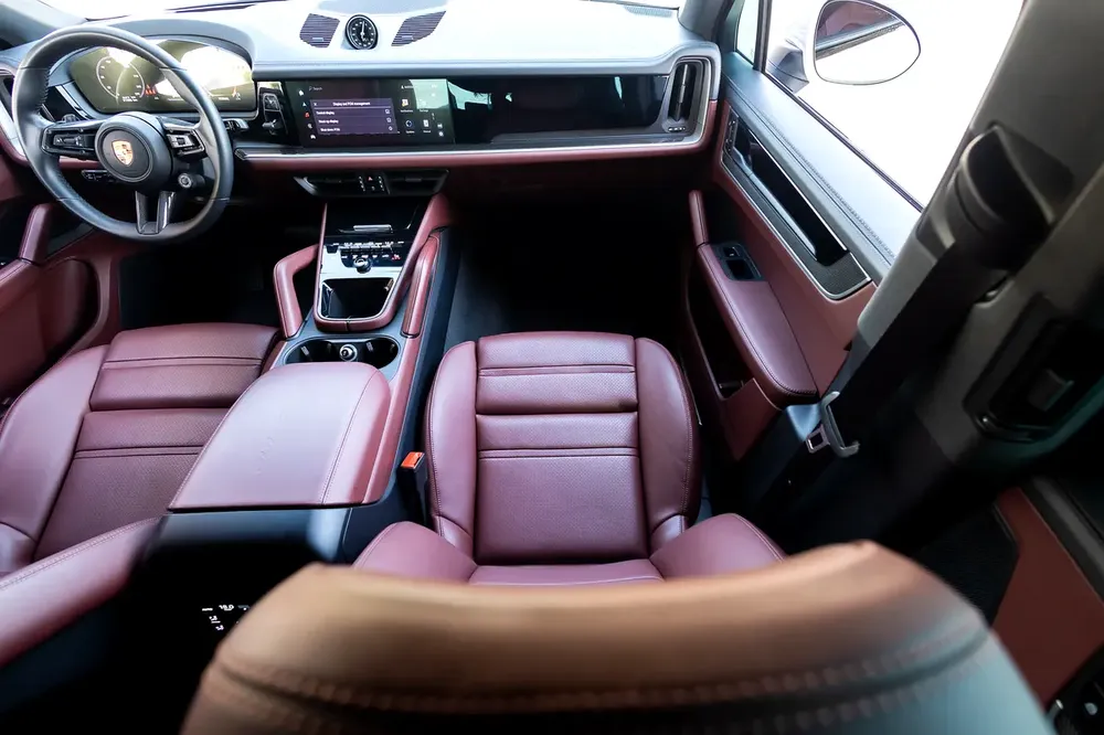 Agency Warranty | Service Contract | Porsche Cayenne 2024 GCC - Image 14